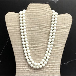 Two-strand white vintage beaded necklace with button clasp 18"